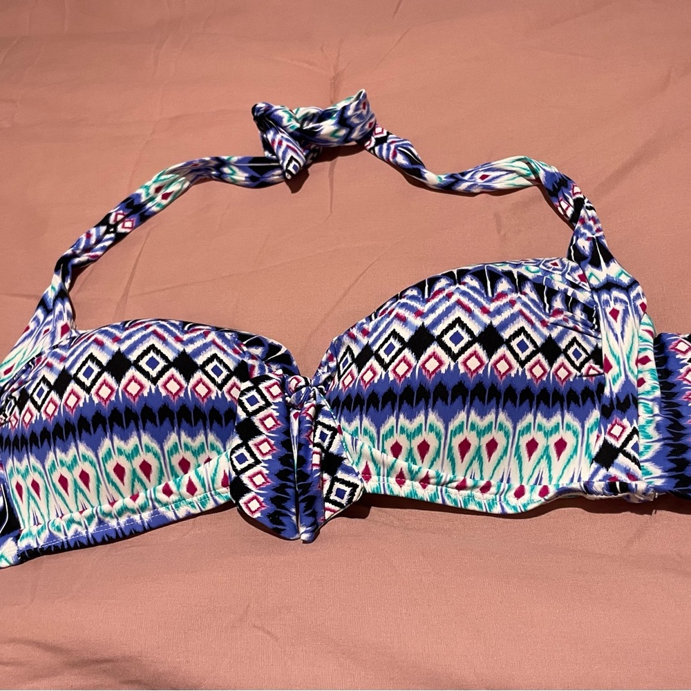 Women’s bikini top Size XXL